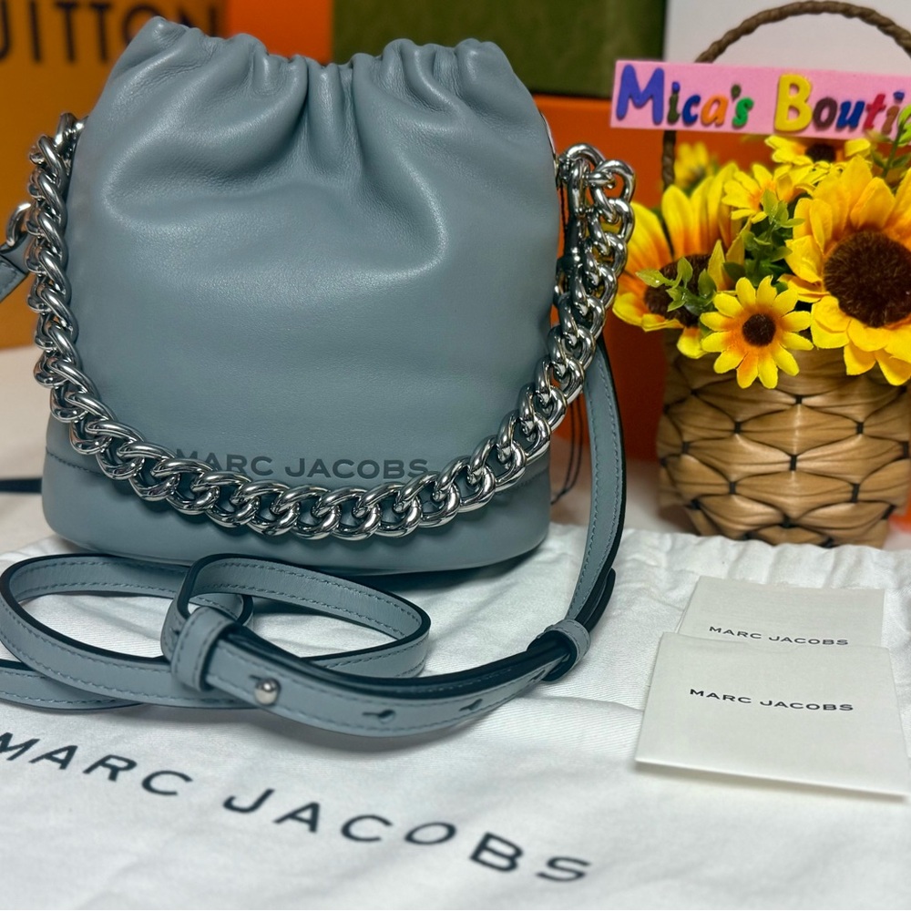 🆕MARC JACOBS Gray Bucket Crossbody Bag with Chain Detail ~2in1~